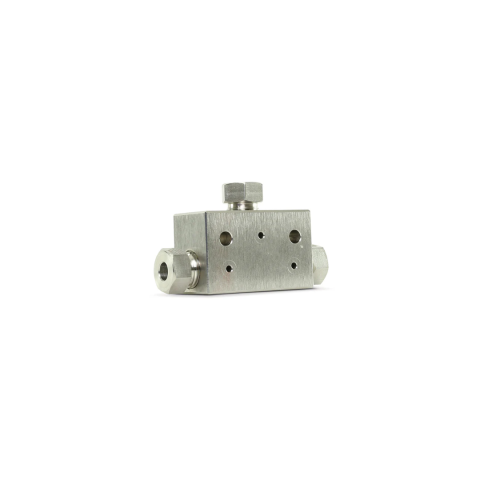 10079481 Tee Coupling 1/4 in.